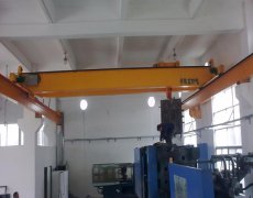 Electric hoist double beam crane 12